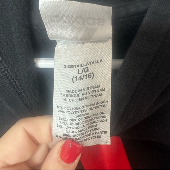 Adidas YOUTH LARGE (14-16) Black and Red Hoodie Front Pocket Good Condition - Picture 7 of 8